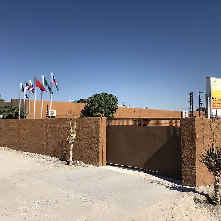 City Lodge Etosha Omuthiya Exterior foto