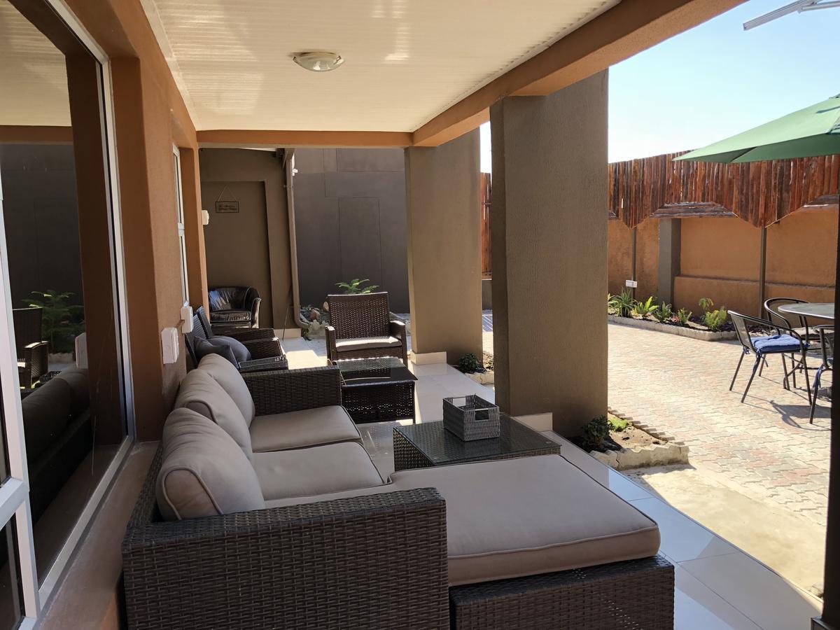 City Lodge Etosha Omuthiya Exterior foto